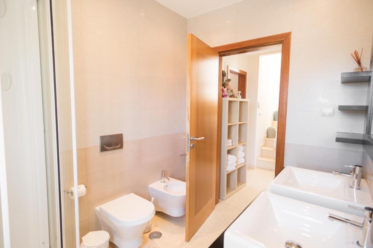 Villa Ria Rose, Alto Da Ria 23 - Jacuzzi And Beach Alvor Eksteriør billede